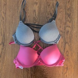 Victoria’s Secret Bras 34A